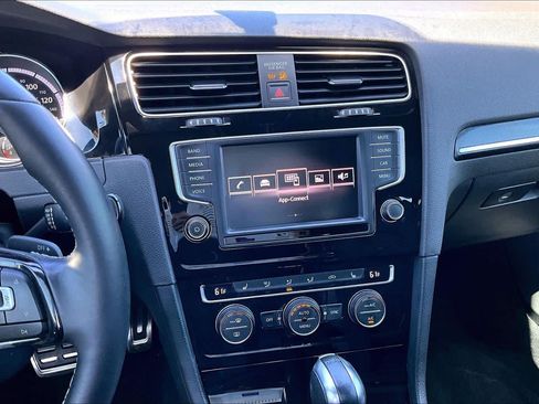 Used 2016 Volkswagen Golf R 4-Door AWD/4WD image 6