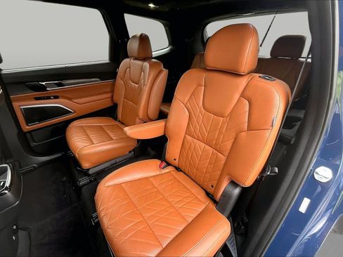 Used 2024 Kia Telluride SX Prestige X-Pro AWD/4WD image 19