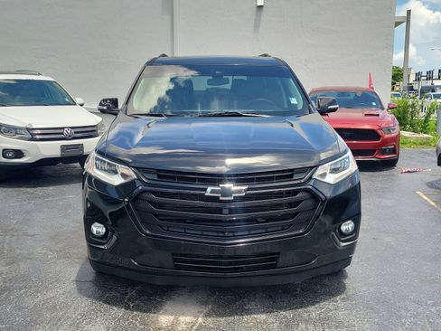 Used 2019 Chevrolet Traverse Premier w/ Redline Edition FWD image 2