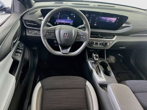 Used 2024 Buick Envista Preferred w/ Advanced Safety Package FWD image 20
