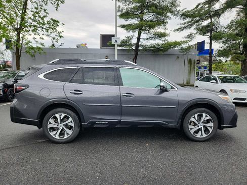 Used 2020 Subaru Outback Touring AWD/4WD image 7