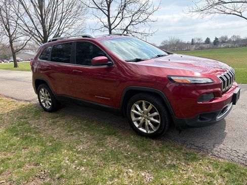 Used 2014 Jeep Cherokee Limited image 13