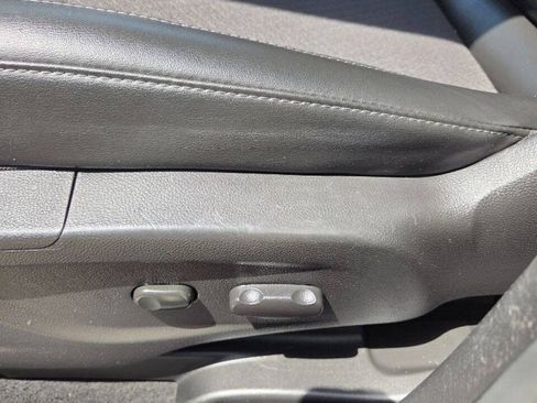 Used 2019 Buick Encore Preferred FWD image 11