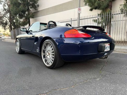 Used 2001 Porsche Boxster image 7