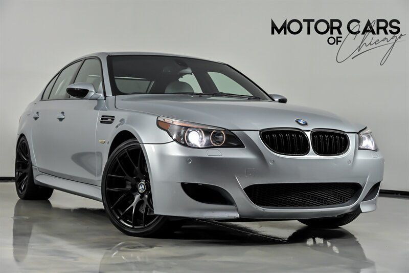 Used 2006 BMW M5 RWD image 1