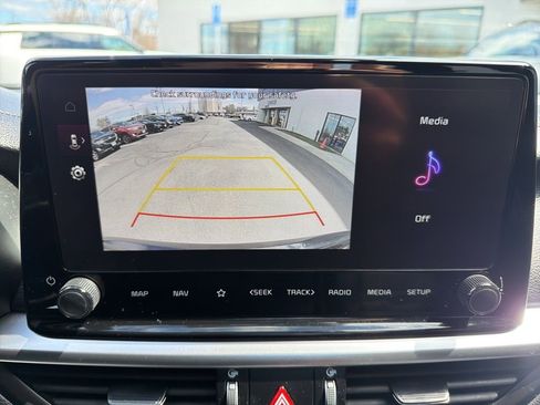 Certified 2023 Kia Forte GT-Line image 29