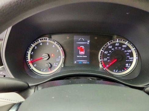 Used 2020 Toyota Highlander L AWD/4WD image 14