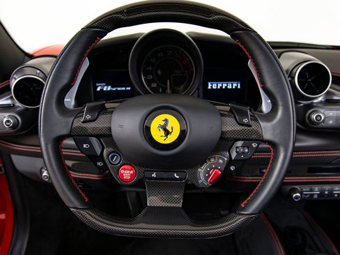 Certified 2021 Ferrari F8 Tributo image 11