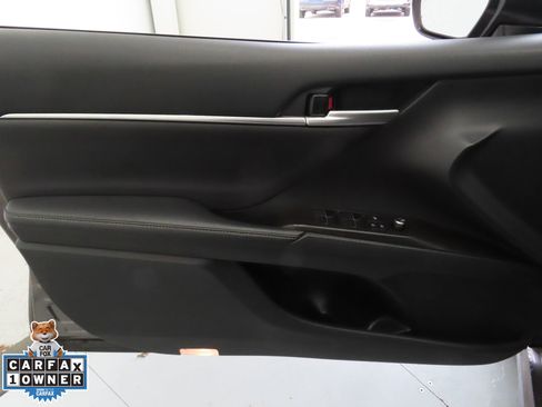 Used 2024 Toyota Camry XSE image 11