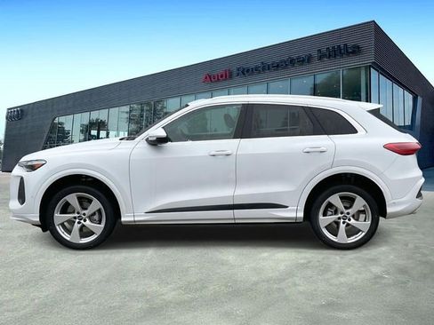 New 2025 Audi Q5 Premium Plus image 2