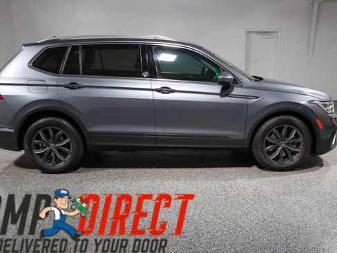 Used 2023 Volkswagen Tiguan SE FWD image 6