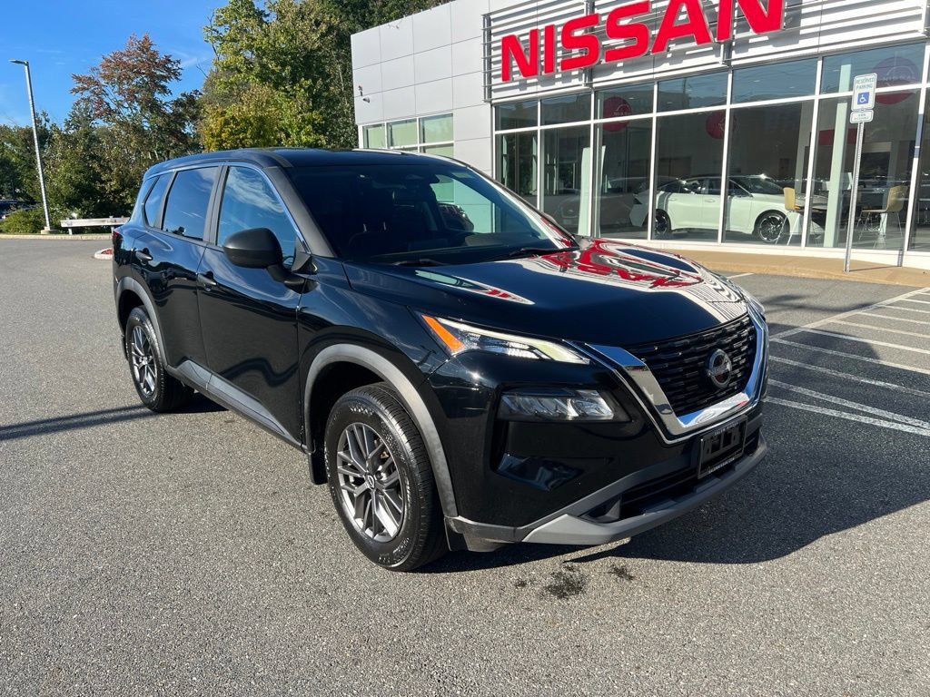 Used 2023 Nissan Rogue S AWD/4WD image 1