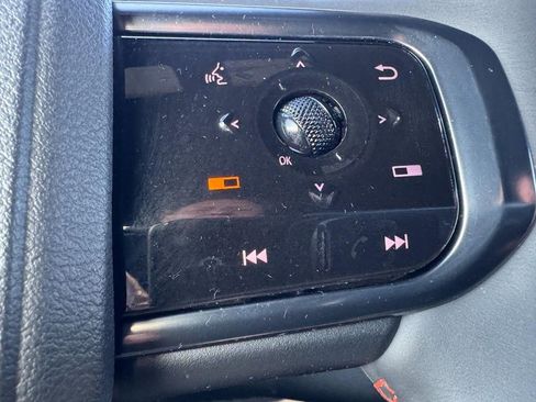 Used 2025 Nissan Armada PRO-4X image 18