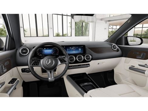 New 2026 Mercedes-Benz GLA 250 GLA 250 image 3