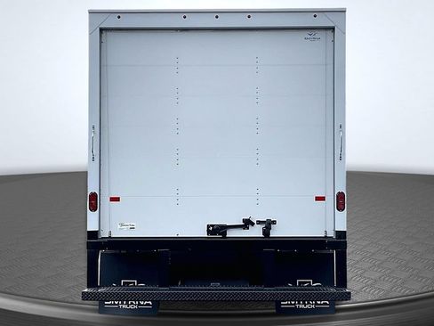 New 2027 Ford E-350 and Econoline 350 Super Duty w/ Power Equipment Group RWD image 4