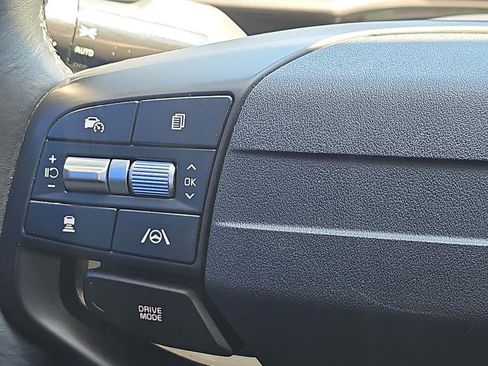 Used 2026 Kia Sportage EX FWD image 24