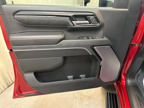 Used 2025 GMC Sierra 2500 AT4X w/ AT4X AEV Edition AWD/4WD image 26