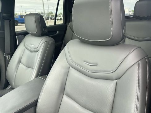 Certified 2024 Cadillac XT6 Premium Luxury w/ LPO, Floor Liner Package AWD/4WD image 9