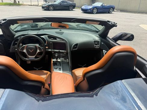 Used 2016 Chevrolet Corvette Stingray Convertible w/ 2LT Preferred Equipment Group RWD image 19