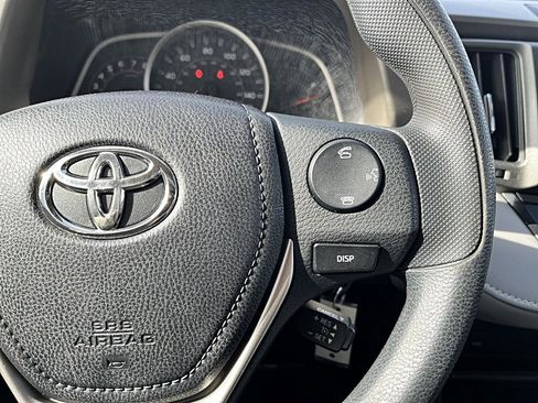 Used 2015 Toyota RAV4 XLE AWD/4WD image 14