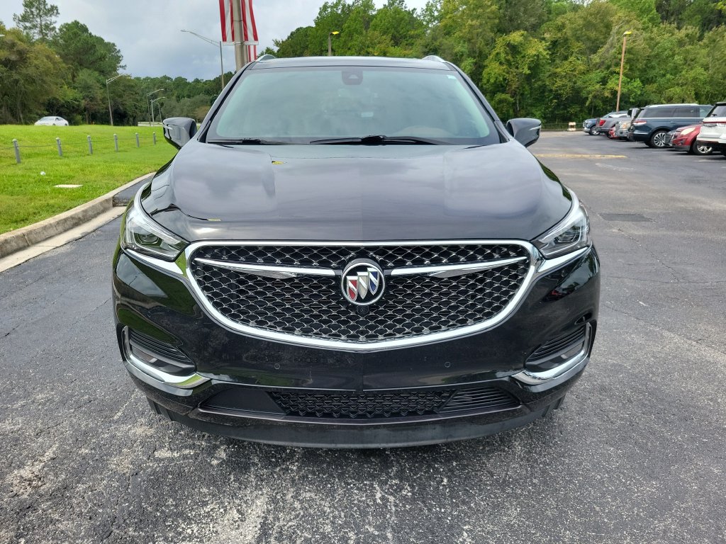 Used 2018 Buick Enclave Avenir w/ Avenir Technology Package FWD image 7