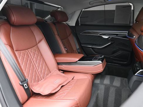 Used 2023 Audi S8 w/ S8 Executive Package AWD/4WD image 26