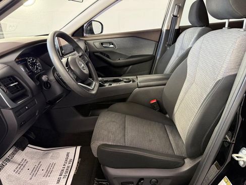 Used 2023 Nissan Rogue SV AWD/4WD image 15