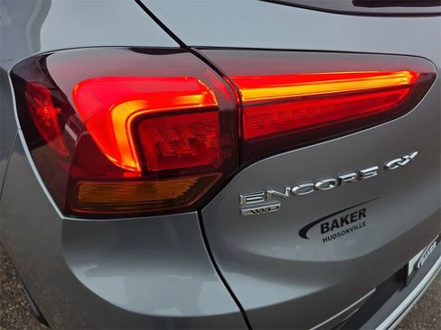 Used 2023 Buick Encore GX Essence w/ Experience Buick Package image 33