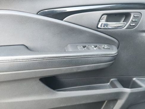 Used 2019 Honda Passport Touring image 17