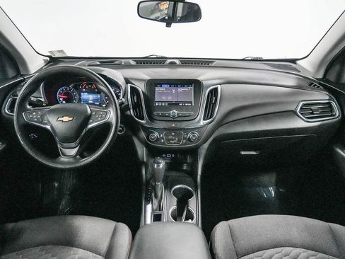 Used 2021 Chevrolet Equinox LT w/ LPO, Blackout Package FWD image 12