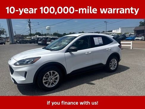 Used 2022 Ford Escape SE w/ Cold Weather Package AWD/4WD image 3