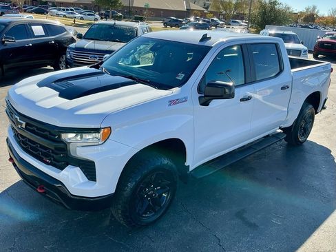 Used 2023 Chevrolet Silverado 1500 LT Trail Boss w/ Protection Package image 6