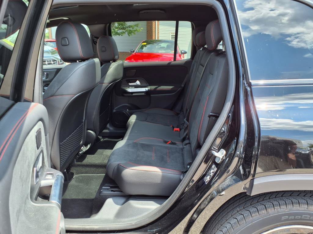 Certified 2025 Mercedes-Benz GLB 250 4MATIC image 12