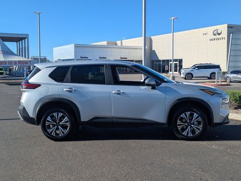 Certified 2023 Nissan Rogue SV image 7