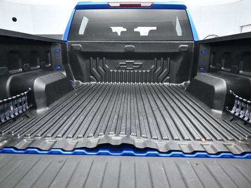 Used 2025 Chevrolet Silverado 1500 Custom w/ Turbomax Blackout Package RWD image 32