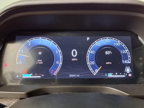 Used 2023 Jeep Grand Cherokee Overland AWD/4WD image 32