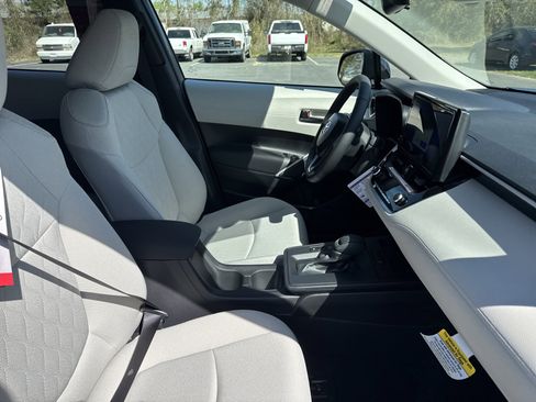 New 2026 Toyota Corolla Cross LE image 32
