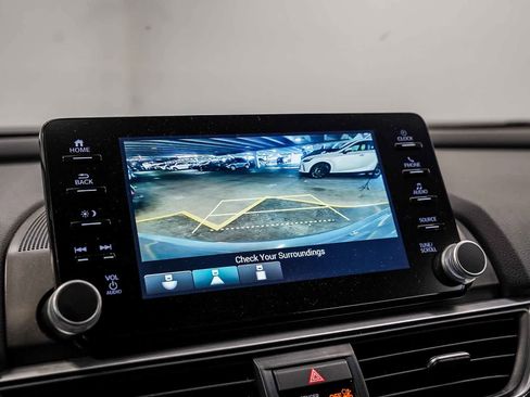 Used 2021 Honda Accord Sport image 25