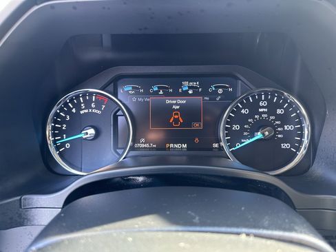 Used 2019 Ford Expedition Platinum image 27