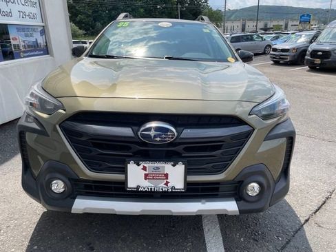 Used 2025 Subaru Outback Limited AWD/4WD image 8