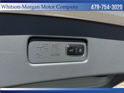 Used 2020 Lincoln Aviator Reserve image 31