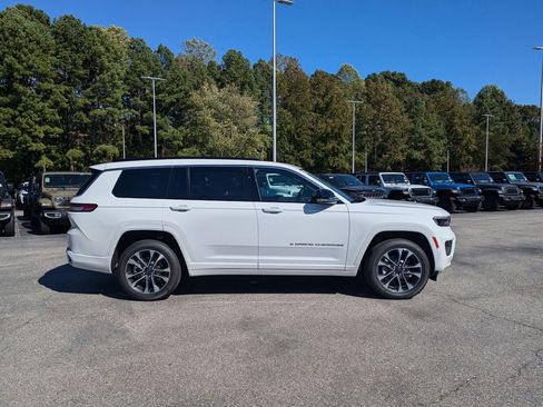 New 2025 Jeep Grand Cherokee L Overland w/ Advanced Protech Group III image 4