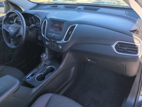 Used 2020 Chevrolet Equinox LT image 29