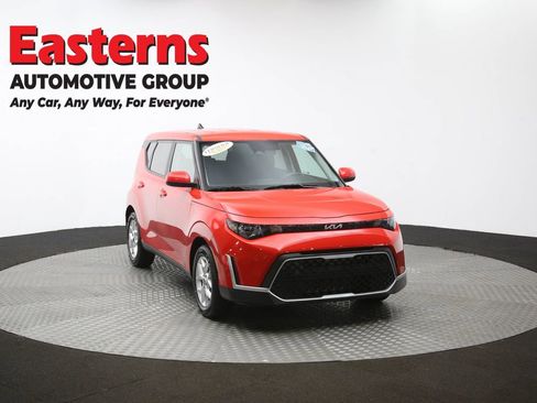 Used 2023 Kia Soul LX w/ Option Group 015 FWD image 50