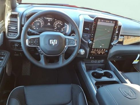 New 2026 RAM 1500 Laramie AWD/4WD image 13