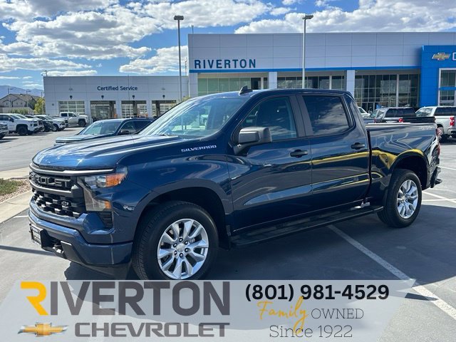 Certified 2022 Chevrolet Silverado 1500 Custom AWD/4WD image 1