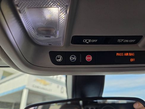 Used 2019 Chevrolet Equinox LT FWD image 8