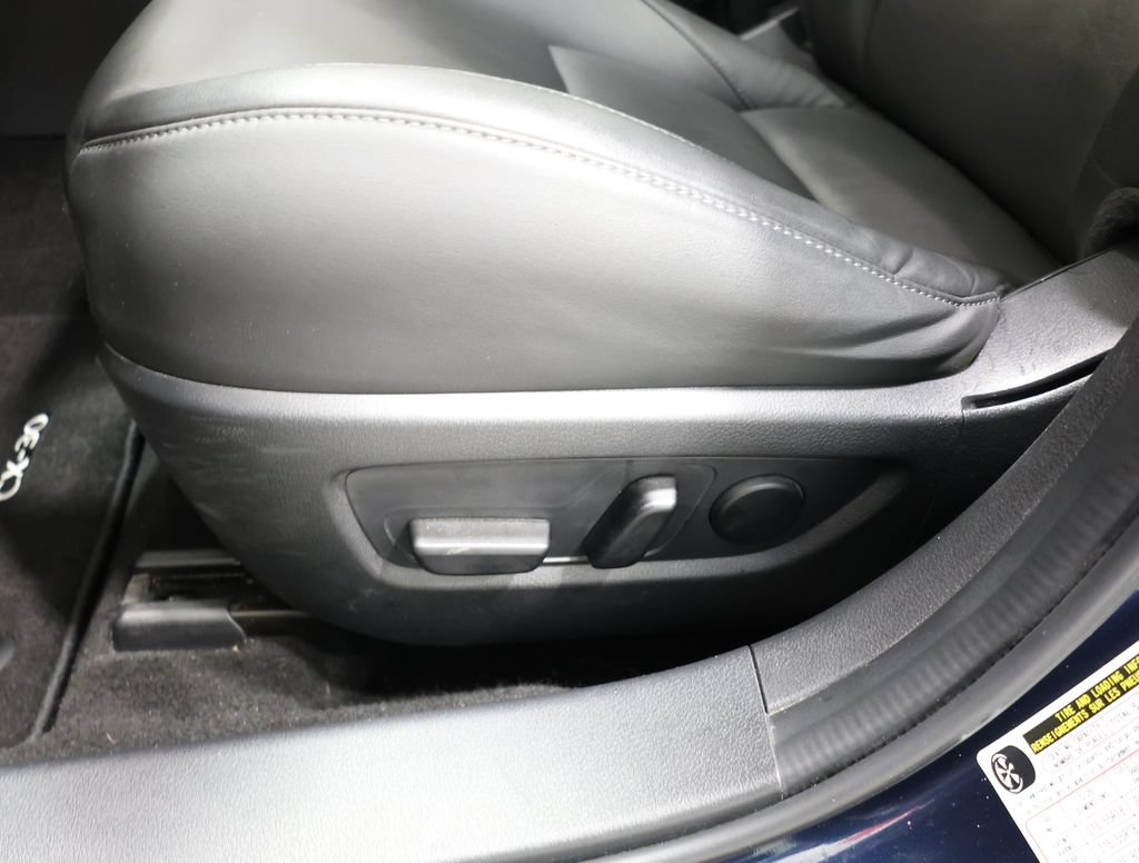 Used 2022 MAZDA CX-30 AWD 2.5 Turbo S image 14