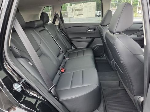 New 2026 Nissan Rogue SV FWD image 12