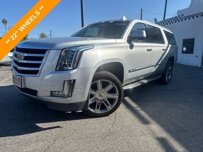 Used 2018 Cadillac Escalade ESV Luxury